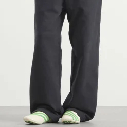 adidas x Pharrell Yoga Vario Sneaker