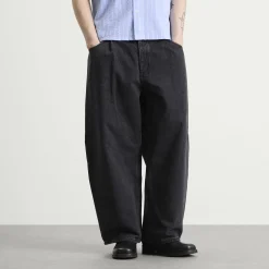 A Kind of Guise Duma Pleated Denim Jeans