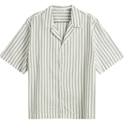 A Kind of Guise Samata Vacation Shirt