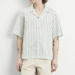 A Kind of Guise Samata Vacation Shirt