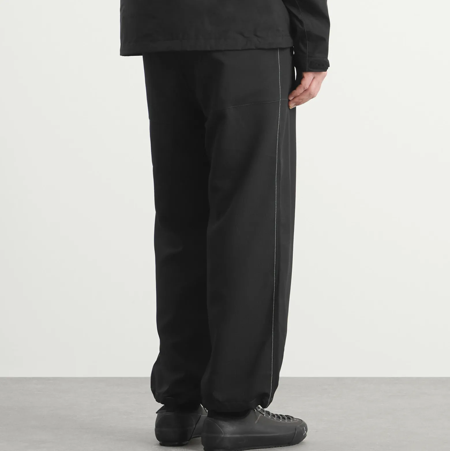 and wander Vent Trousers