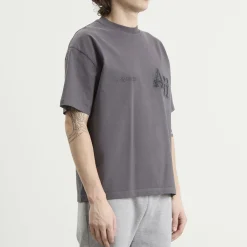 ANNIE HOOD College T-Shirt