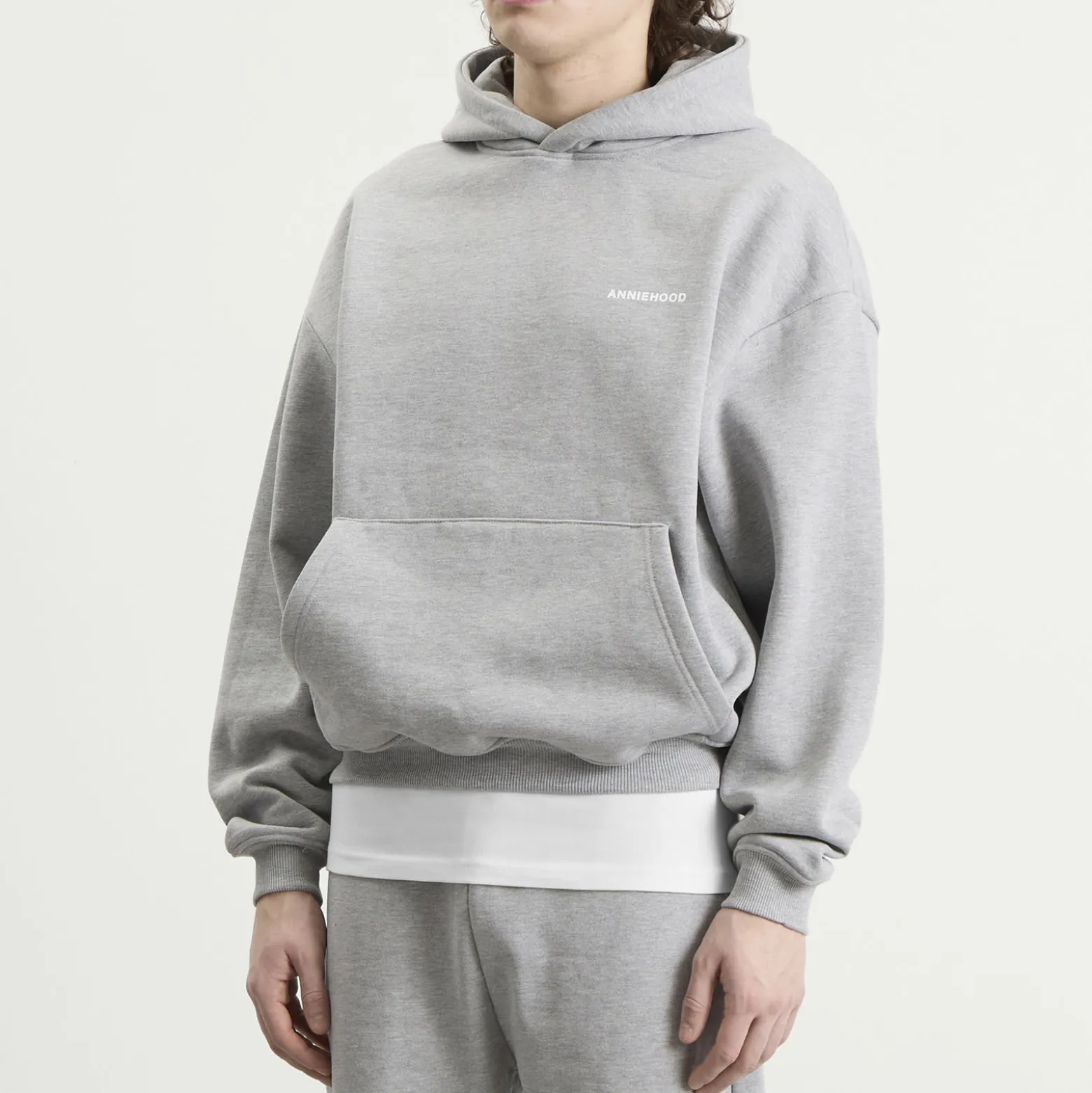 ANNIE HOOD Mini Logo Hoodie