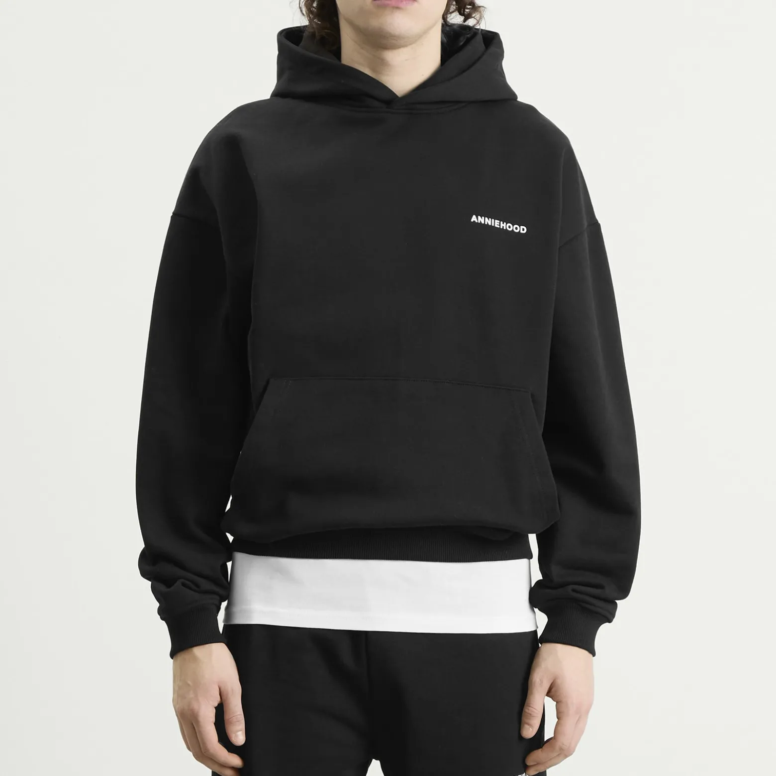 ANNIE HOOD Mini Logo Hoodie