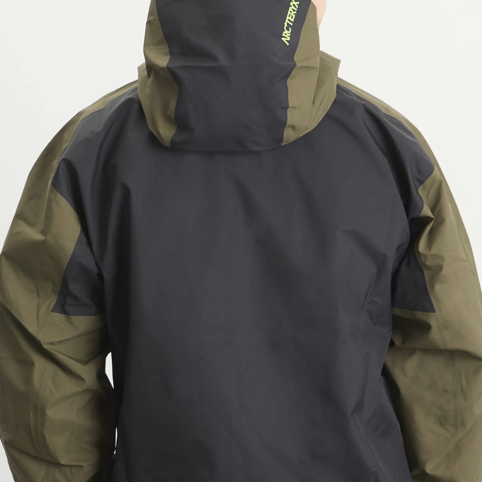 Arc'teryx Beta Gore-Tex Jacket