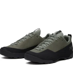 Arc'teryx Konseal Sneakers