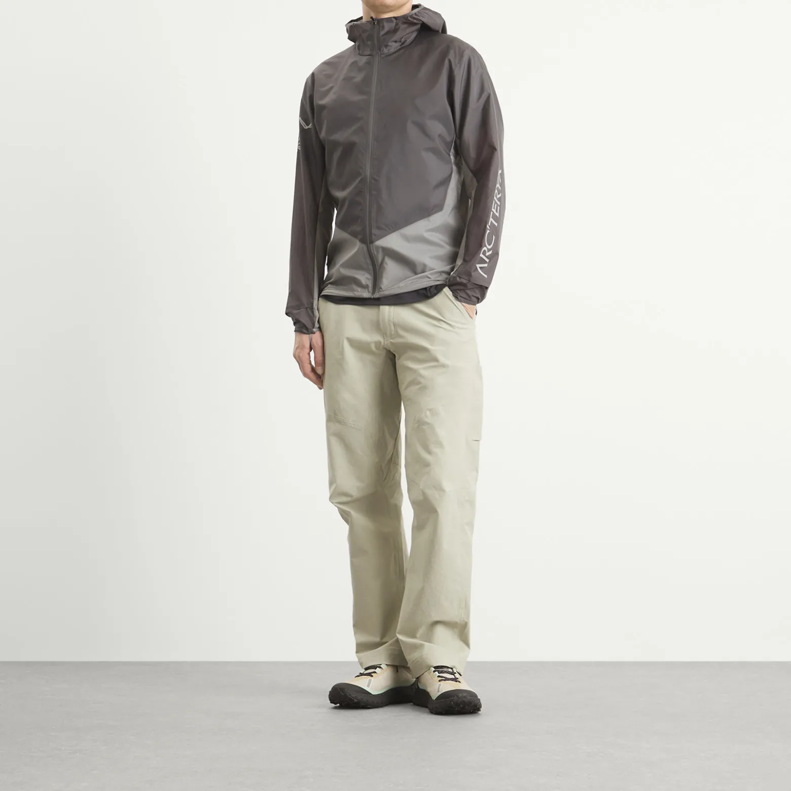 Arc'teryx Norvan Hooded Windshell