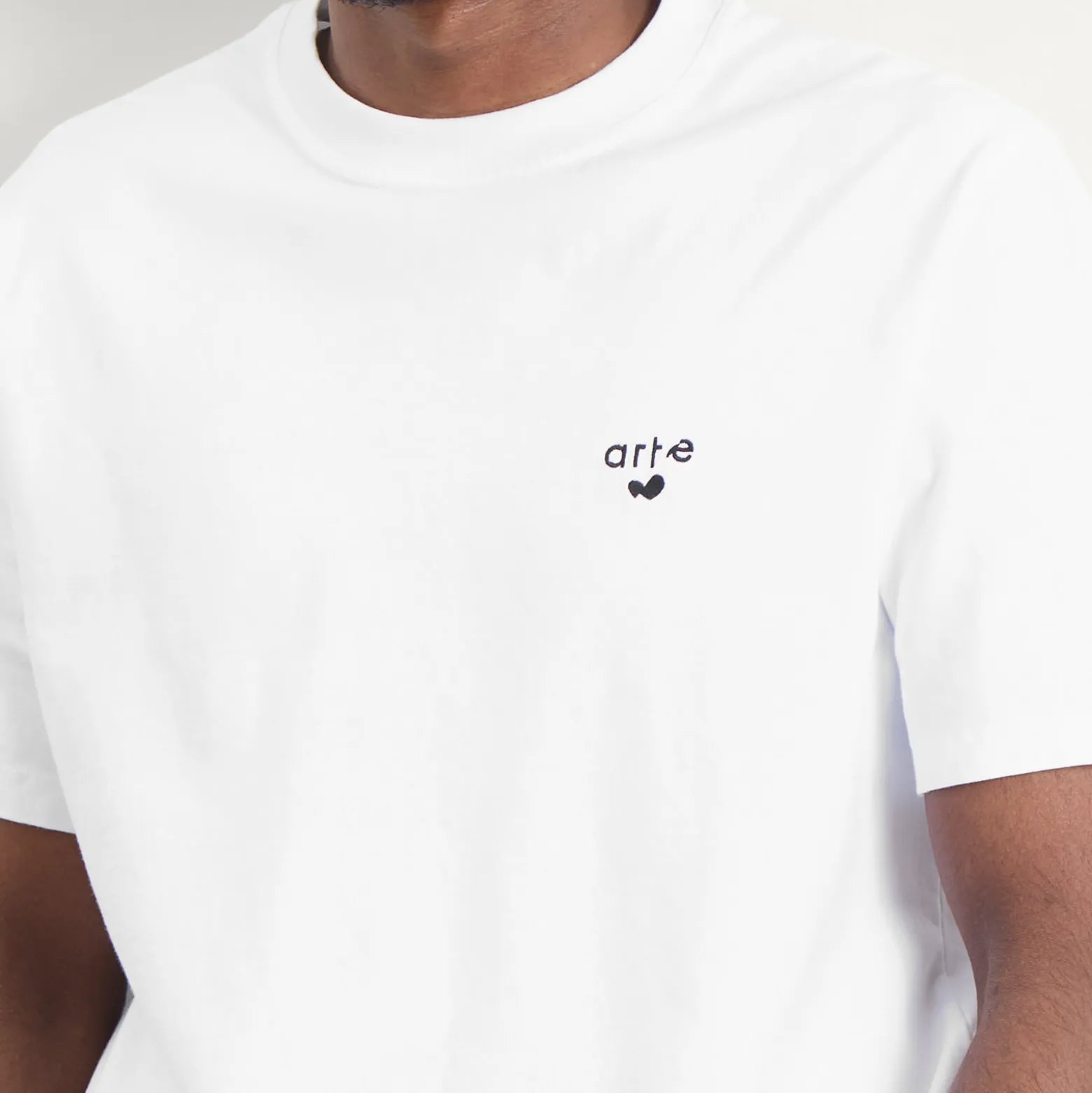 Arte Heart Logo T-Shirt