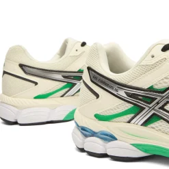 Asics Gel-Cumulus 16 Sneakers