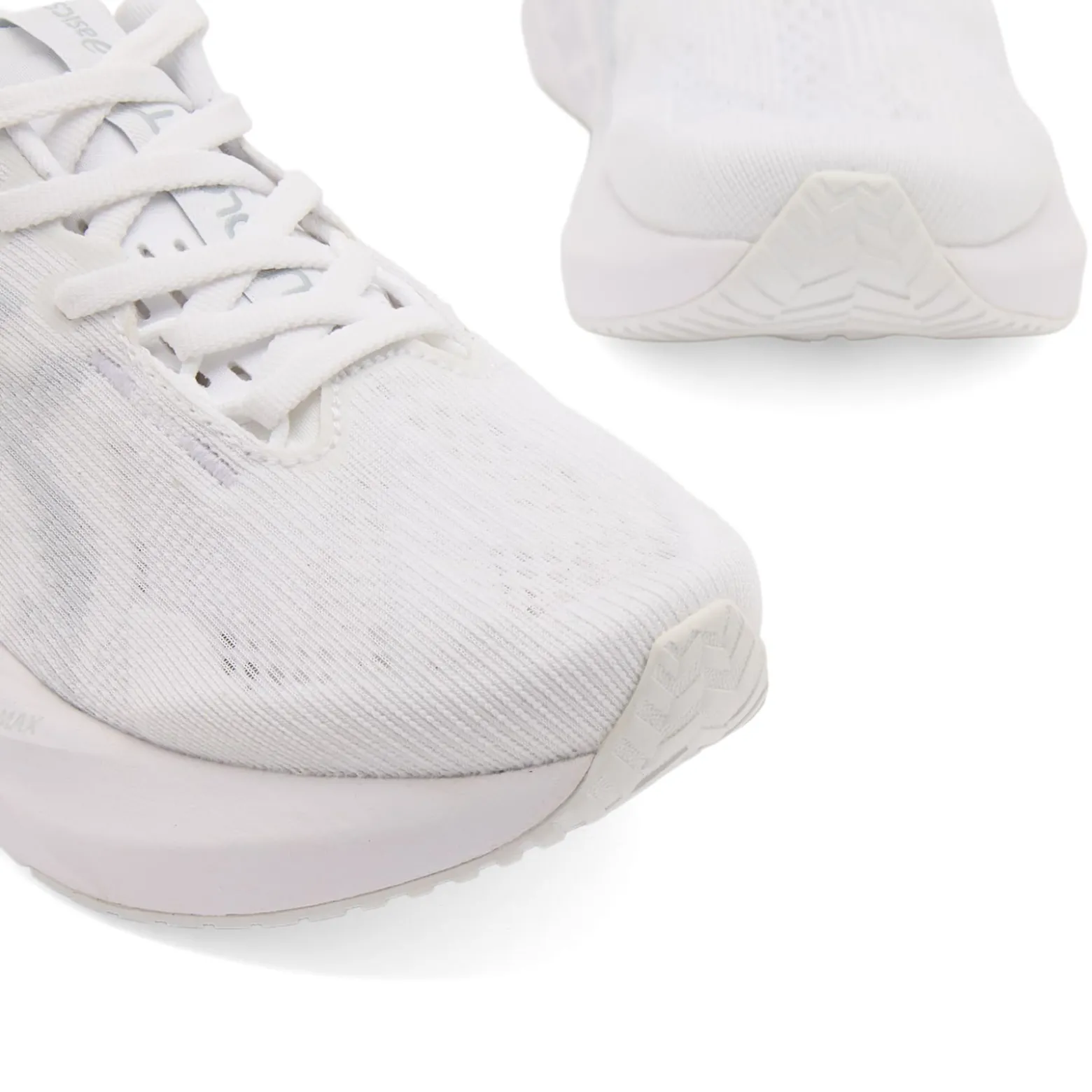 Asics Running NOVABLAST 5