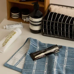 Baina Ness Hand Towel