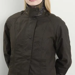 Barbour Classic Beadnell Wax Jacket