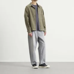 BEAMS Wide Pleated Taper Denim Jeans