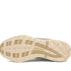 Brooks Cascadia 1 Sneaker