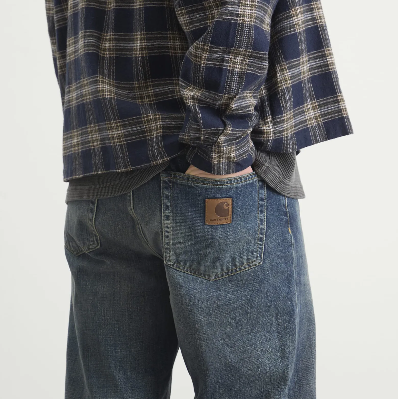 Carhartt WIP Aaron Regular Tapered Jeans