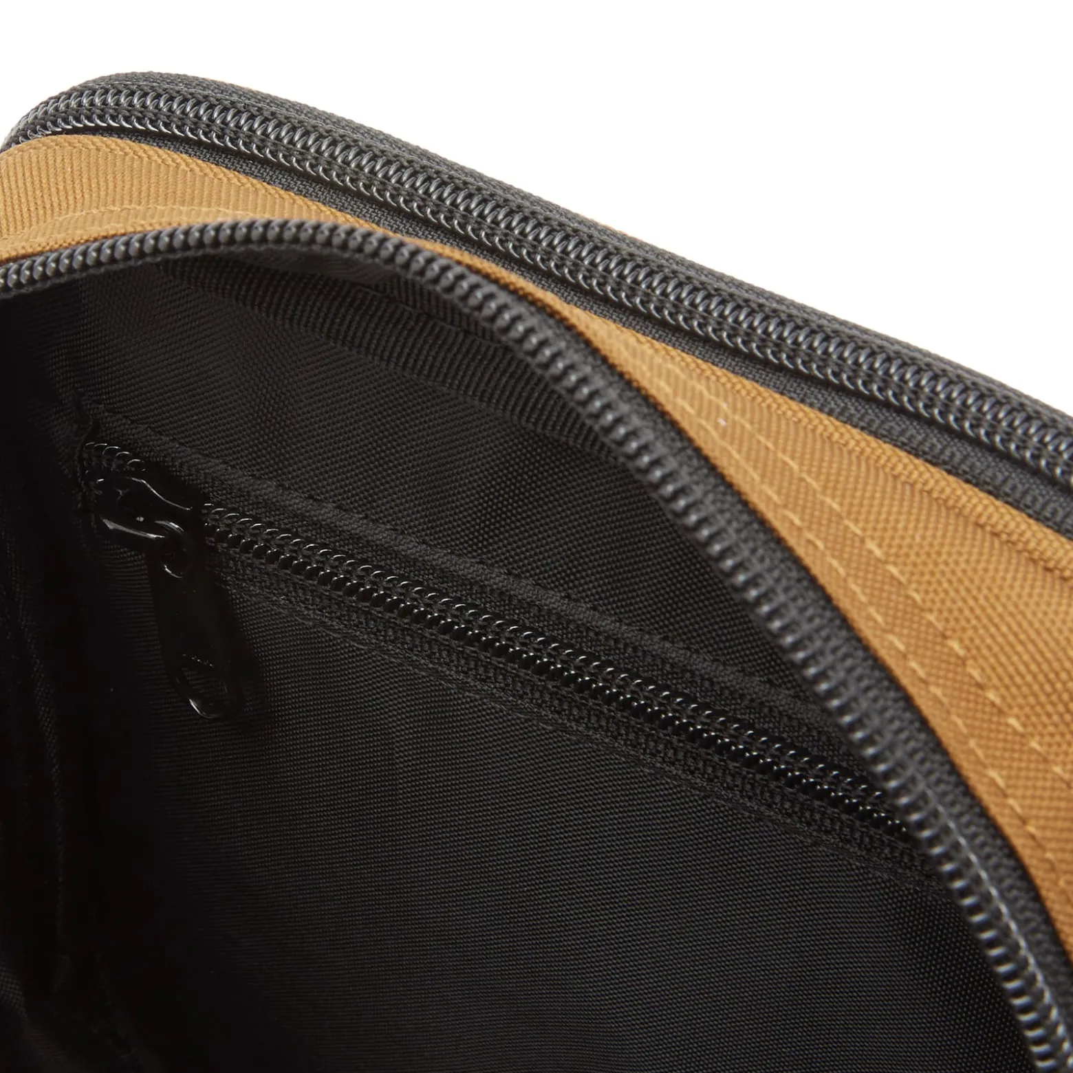 Carhartt WIP Essentials Bag