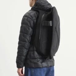Cote&Ciel Isar M Round Carbon Backpack