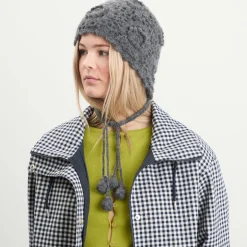 Damson Madder Crochet Bonnet