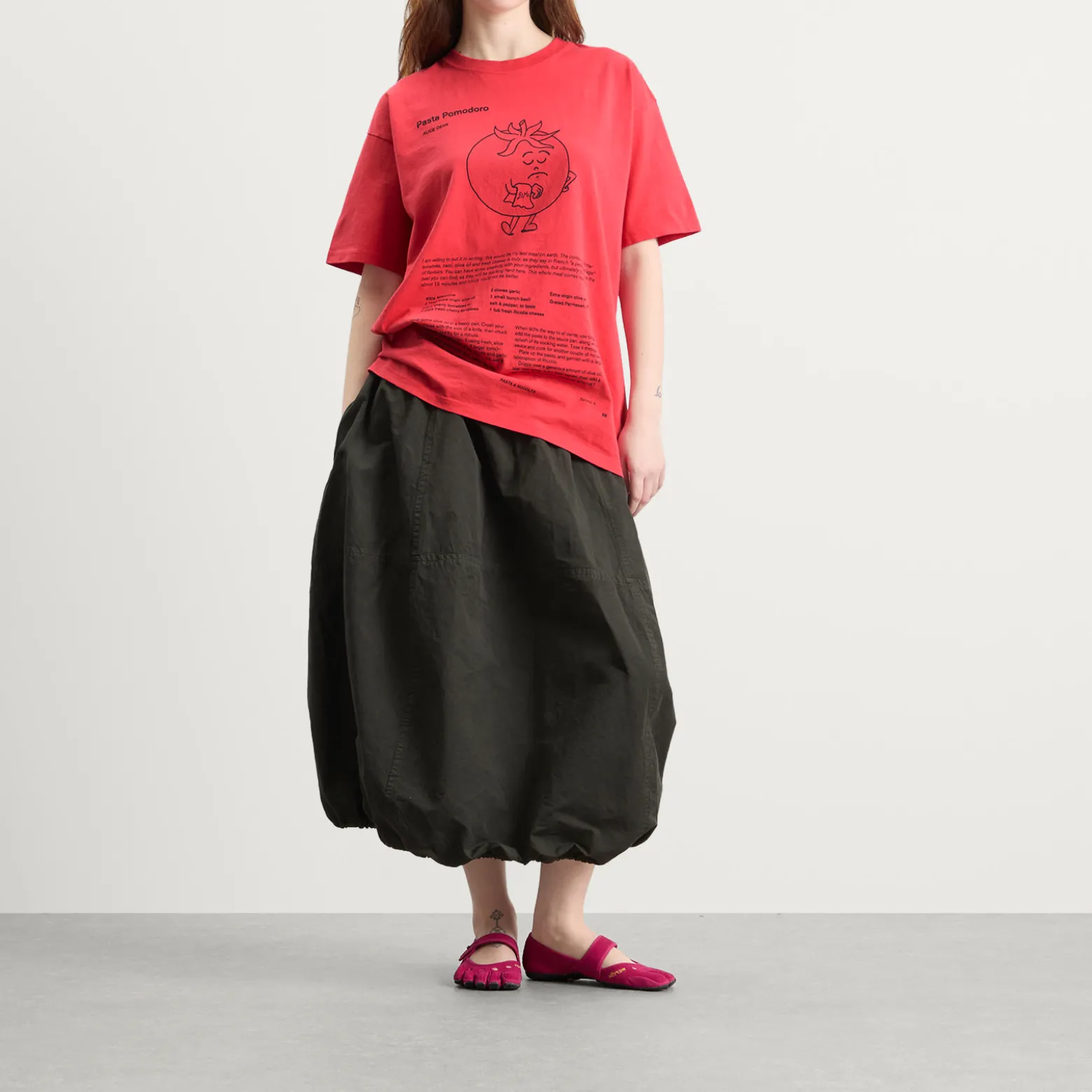 Damson Madder Presented By End. Recipe with Friends Graphic T-Shirt