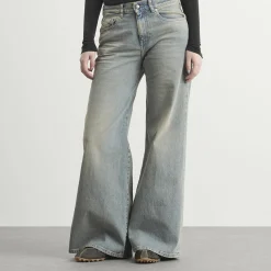 Diesel 1978 D-Akemi Wide Leg Jeans