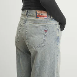 Diesel 1978 D-Akemi Wide Leg Jeans