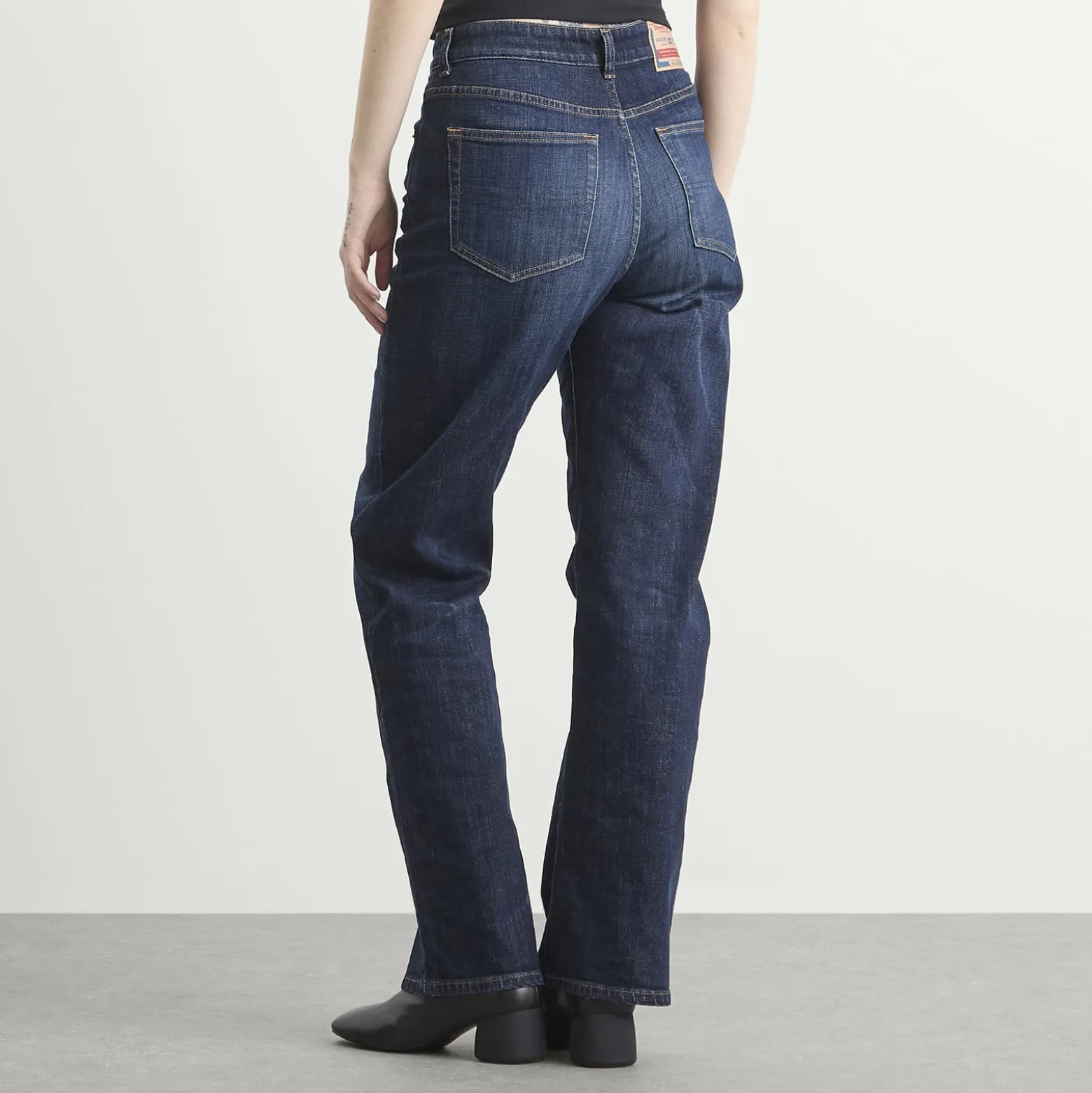 Diesel 1971 D-Sent Slim Jeans