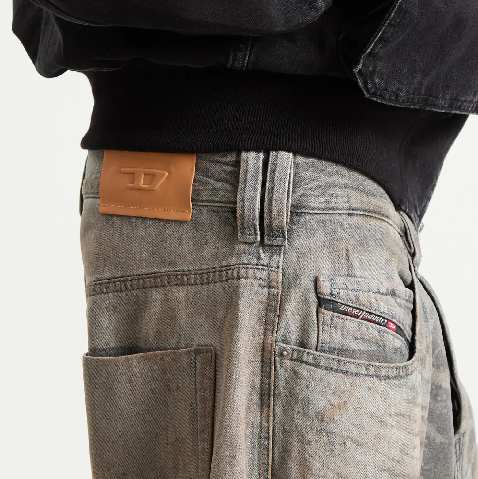 Diesel 1997 Relaxed Dirty Denim Jeans