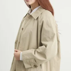 Dunst Refined Mac Coat