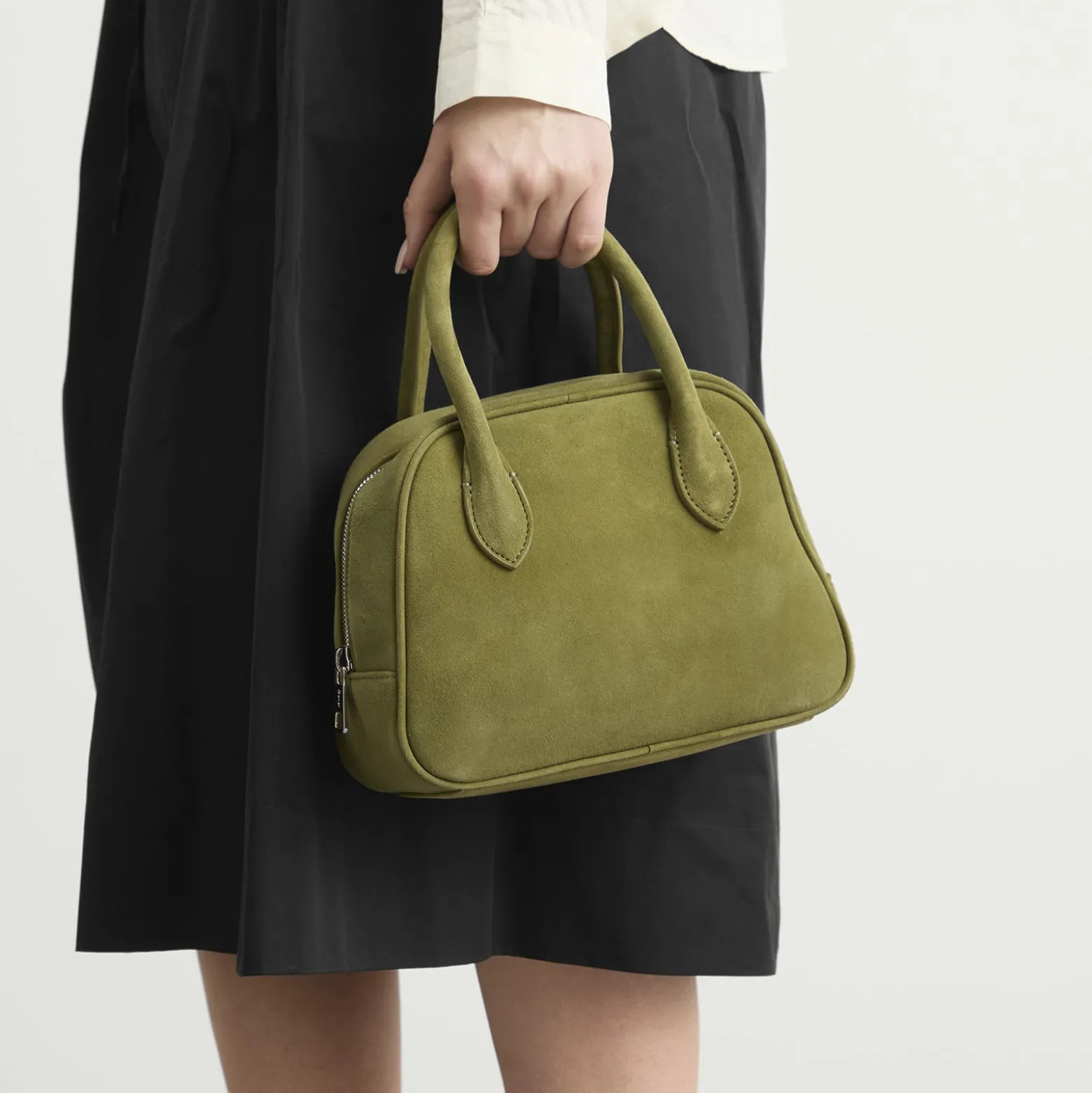 Dunst Suede Boston Bag