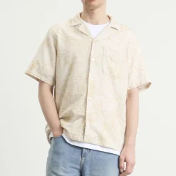 Foret Peer Embroidery Regular Fit Ss Shirt