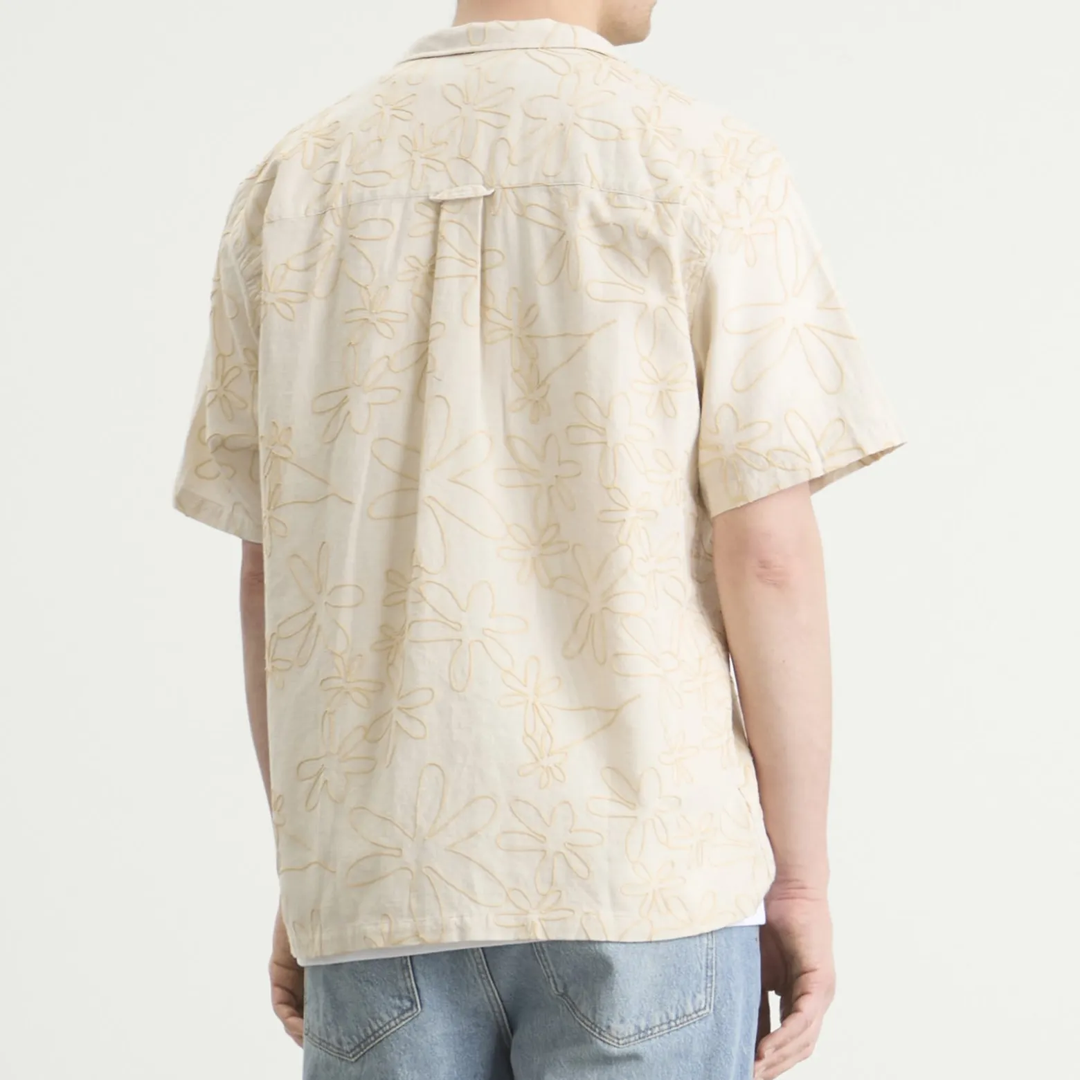 Foret Peer Embroidery Regular Fit Ss Shirt