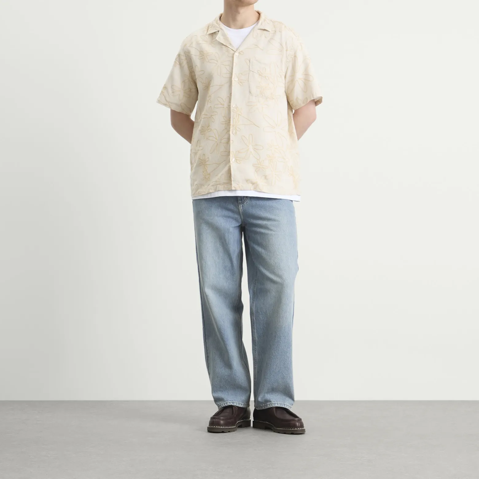 Foret Peer Embroidery Regular Fit Ss Shirt