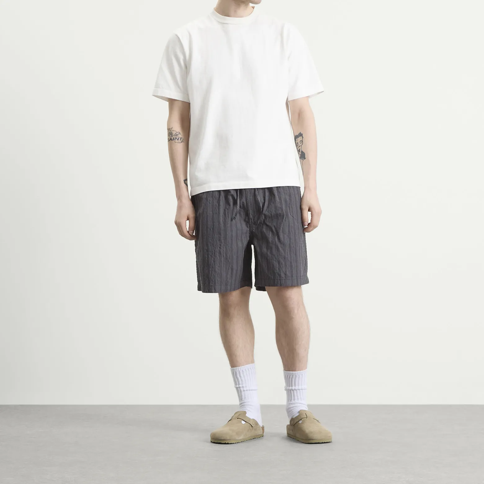 Foret Shift Textured Shorts