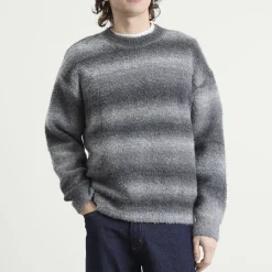 FrizmWORKS Gradation Boucle Knit