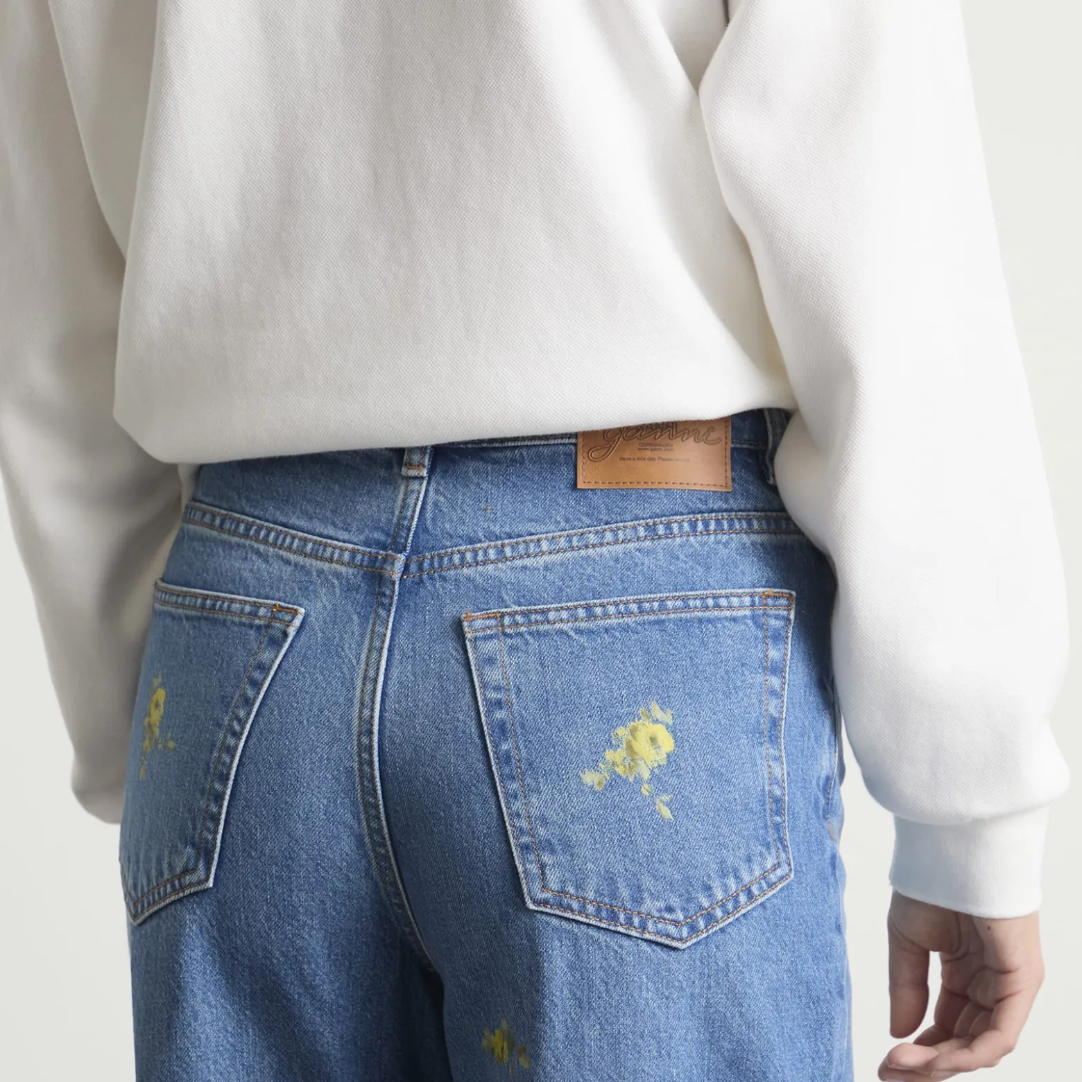 GANNI Printed Flower Lari Jeans