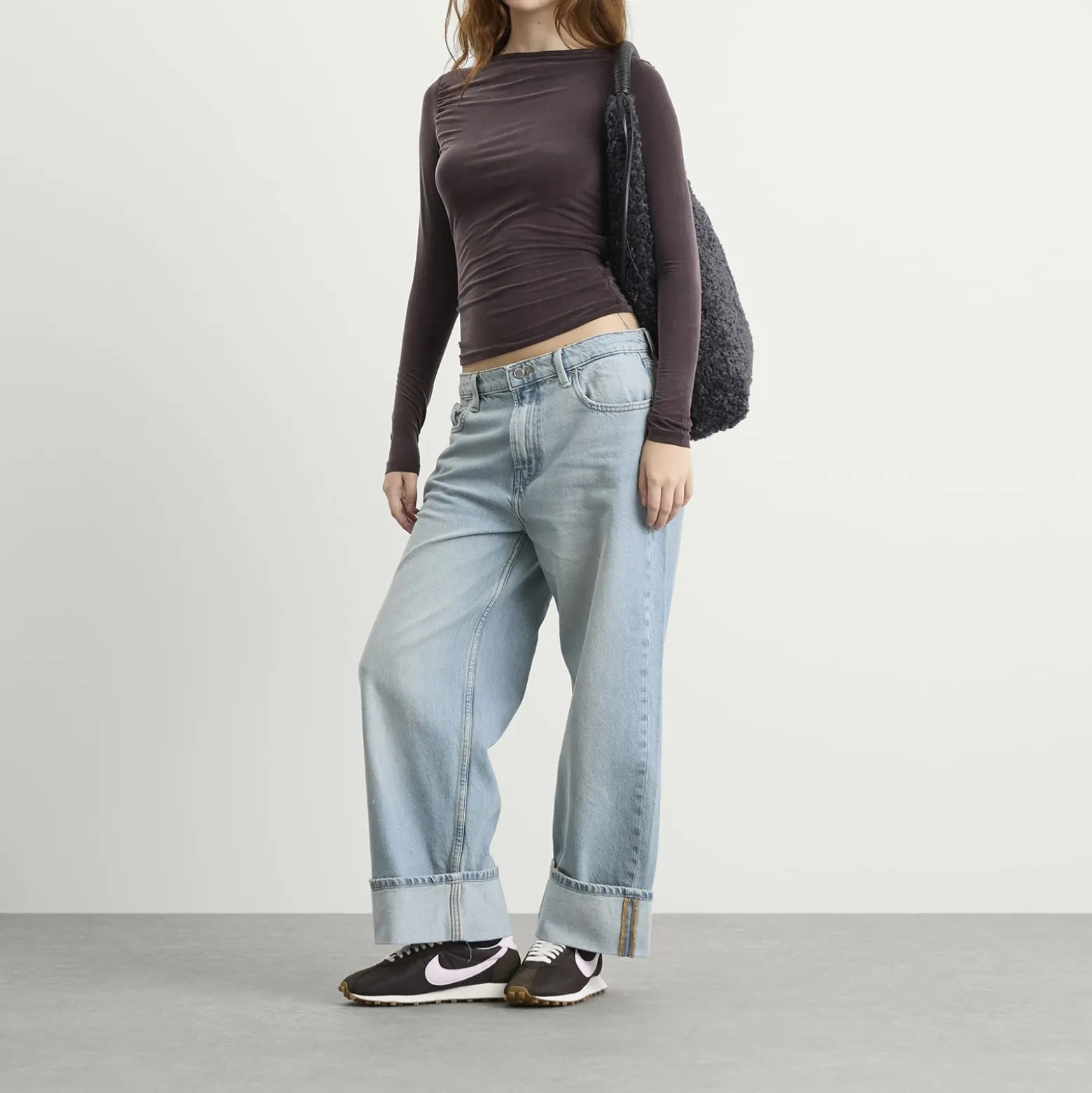 Good American Good Standard Baggy Jeans