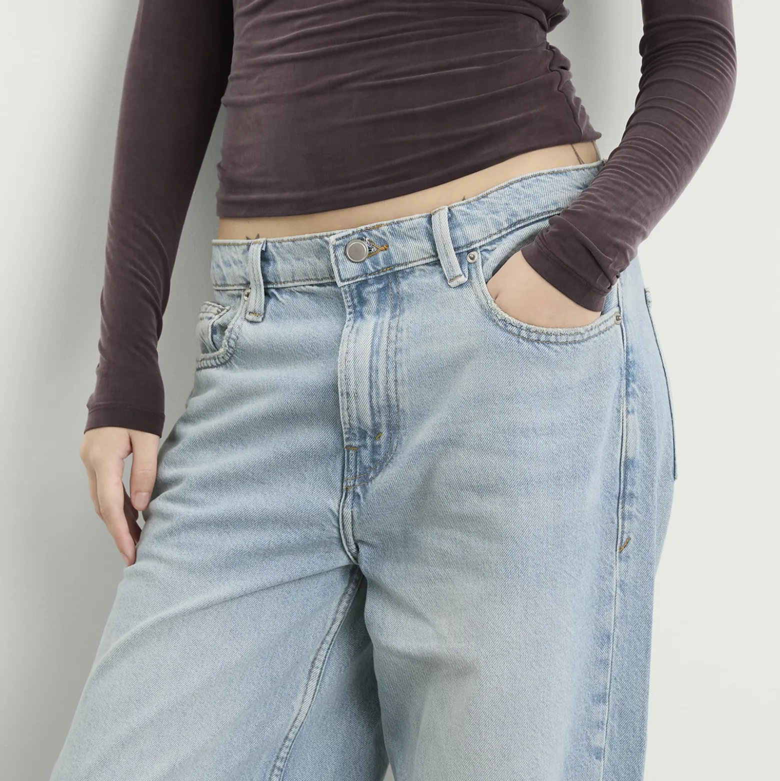 Good American Good Standard Baggy Jeans