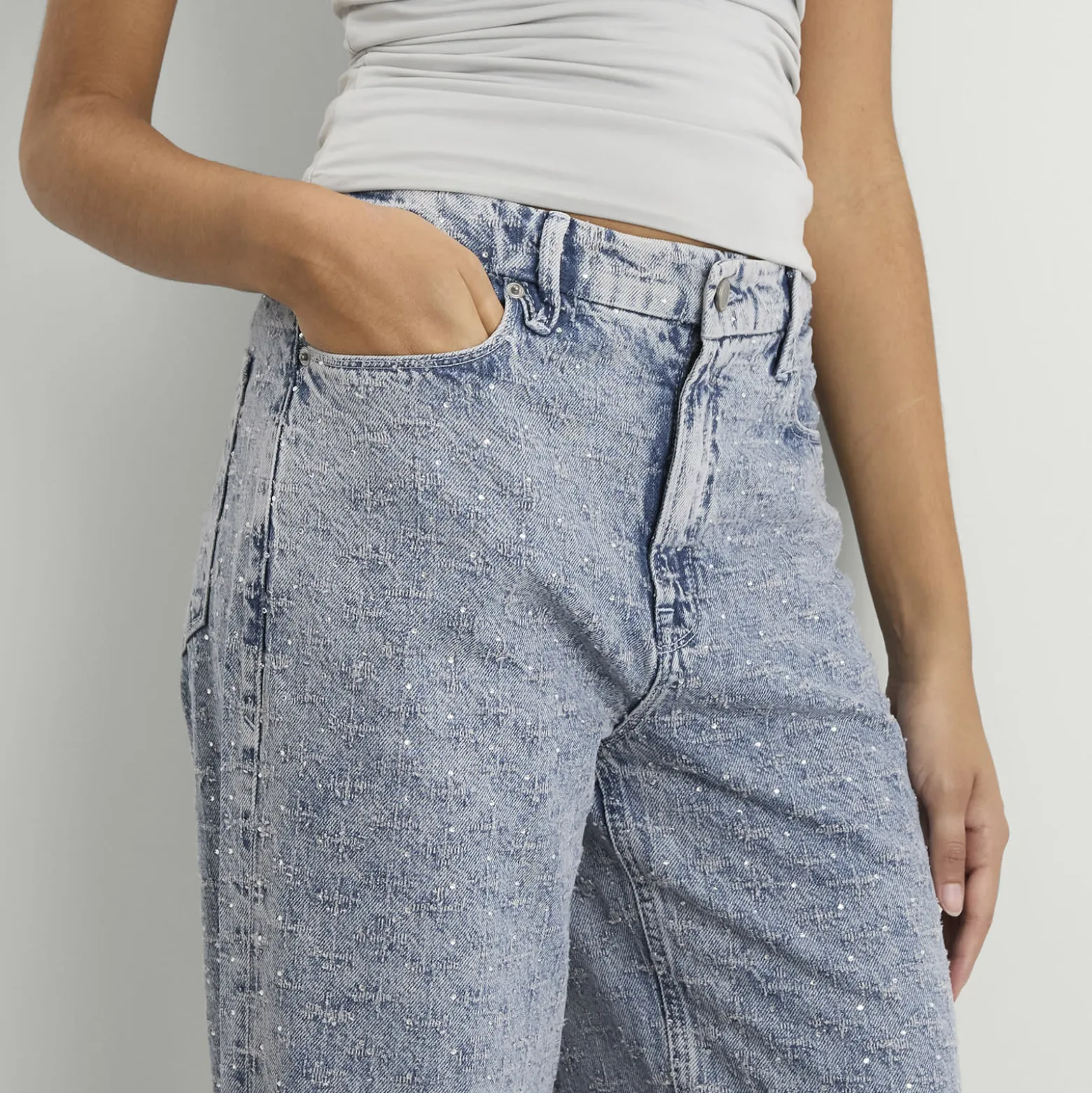 Good American Good Standard Straight Crystal Jeans