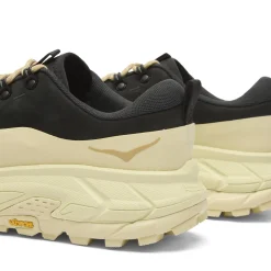HOKA ONE ONE Tor Summit Sneaker