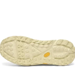 HOKA ONE ONE Tor Summit Sneaker
