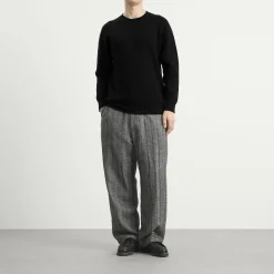 Jamieson's of Shetland Crew Knit