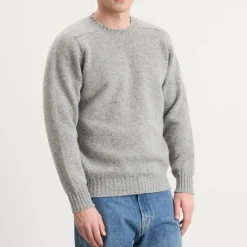 Jamieson's of Shetland Crew Knit