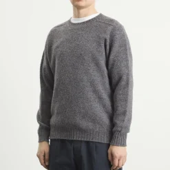 Jamieson's of Shetland Crew Knit