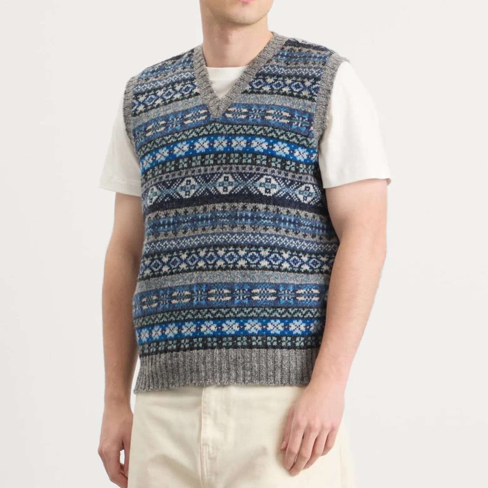 Jamieson's of Shetland Fair Isle V-Neck Vest