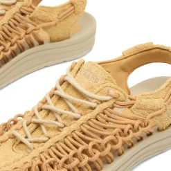 Keen Uneek Leather