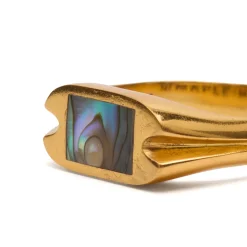 Maple Danny Signet Ring