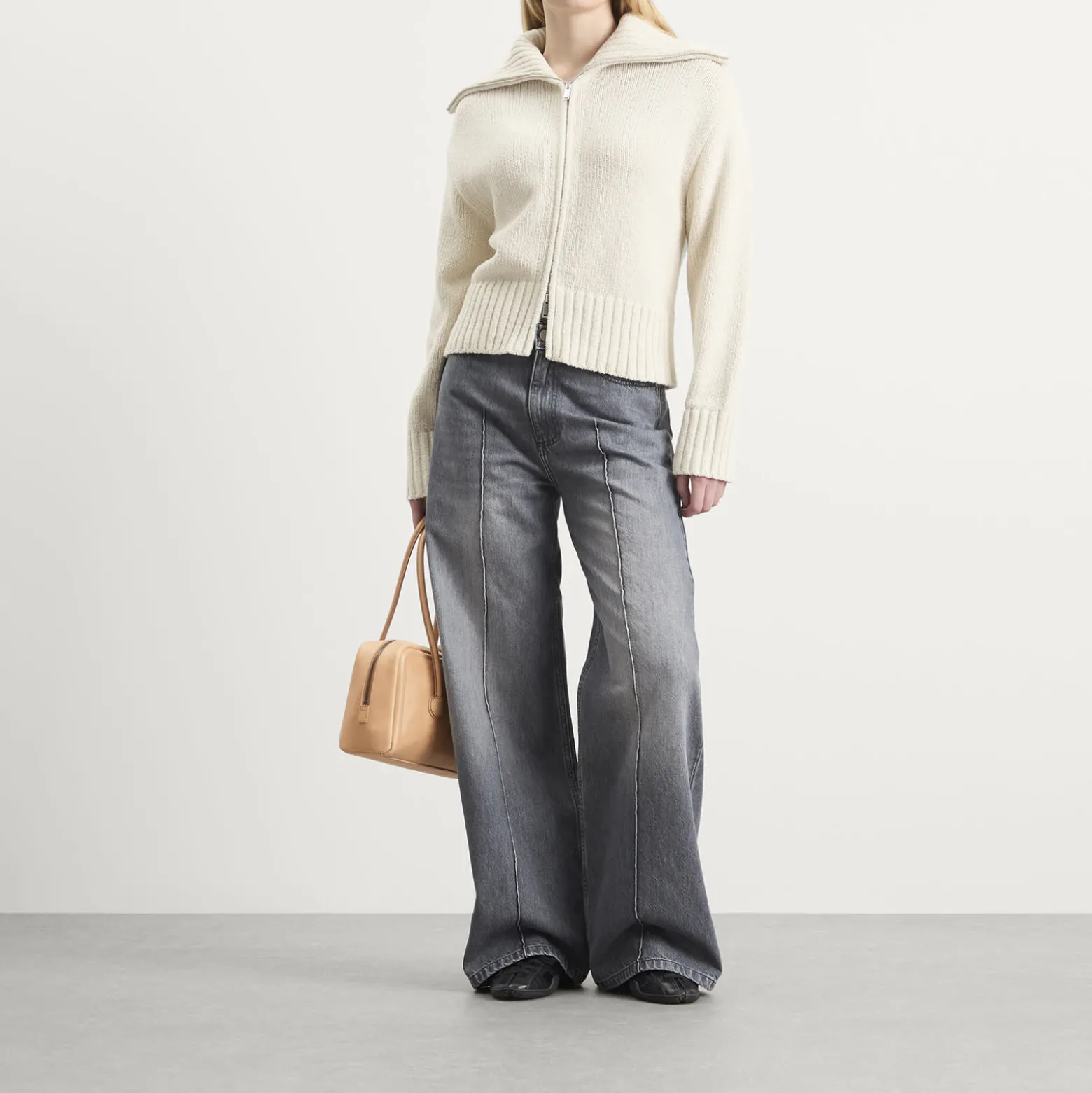 MARGESHERWOOD Small Soft Boston Bag