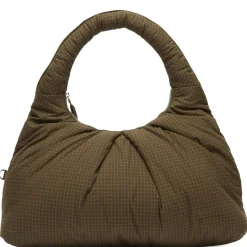 My Mum Made It Large Pleat Puffer Tote Bag