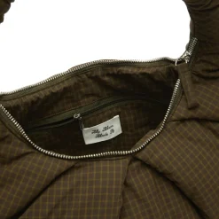 My Mum Made It Large Pleat Puffer Tote Bag