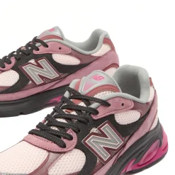 New Balance Abzorb 2010 Sneaker